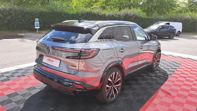 Renault Austral E-Tech Hybrid 200 Iconic