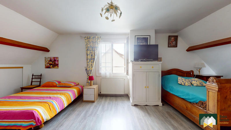 Maison - 188 m² - 7 pièces