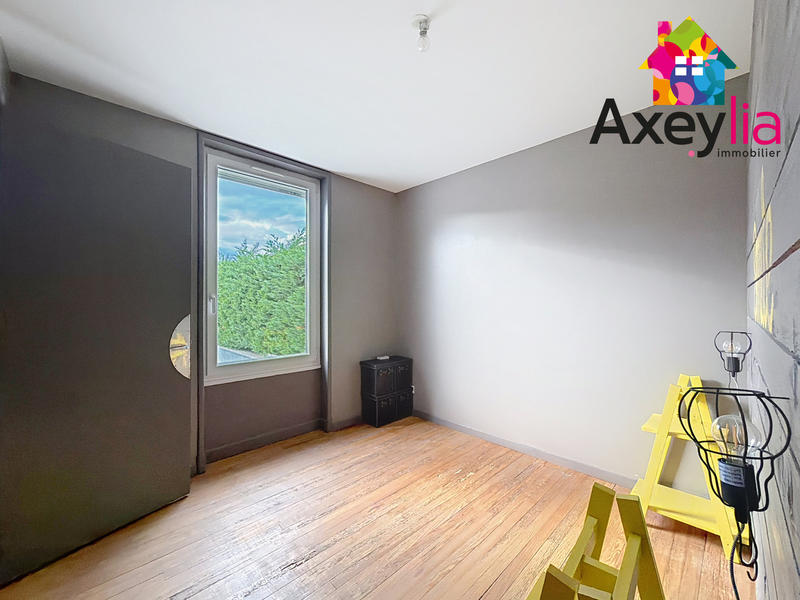 Maison - 85 m² - 4 pièces