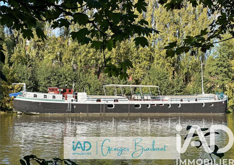 Maison - 180 m² - 8 pièces