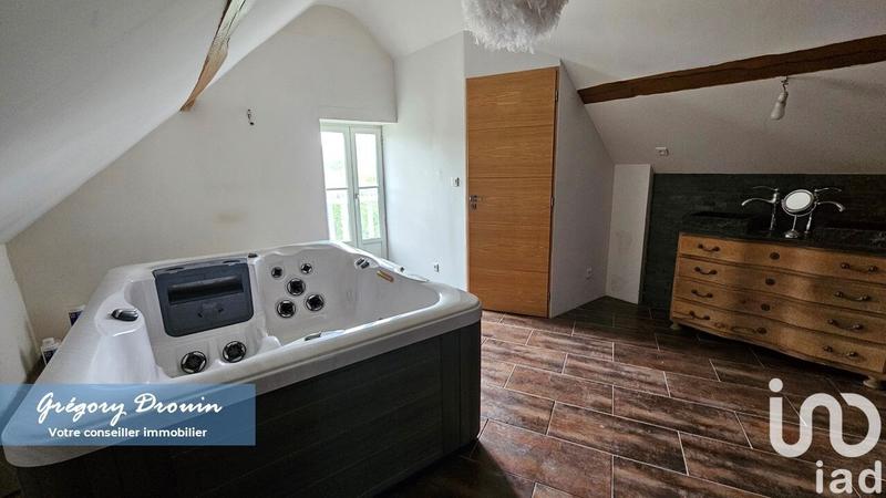 Maison - 200 m² - 6 pièces