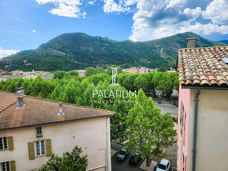 Appartement - 63 m² - 2 pièces