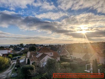 Appartement - 85 m² - 4 pièces