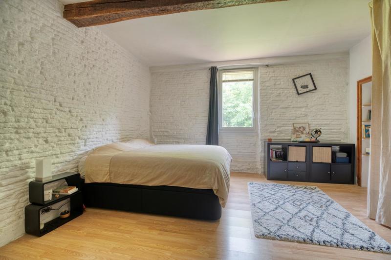 Maison - 226 m² - 9 pièces