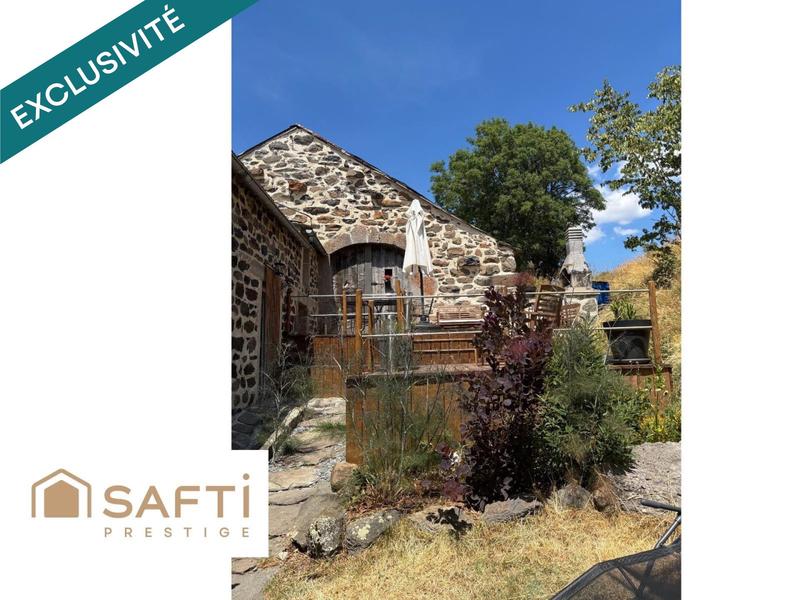 Maison - 198 m² - 13 pièces