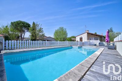 Maison - 96 m² - 5 pièces