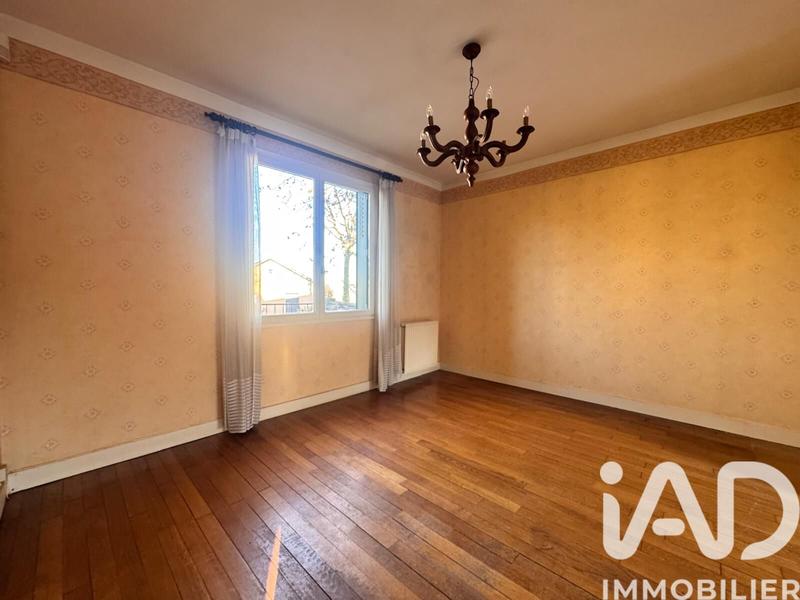 Maison - 91 m² - 5 pièces