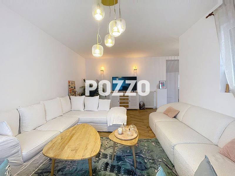 Maison - 111 m² - 6 pièces