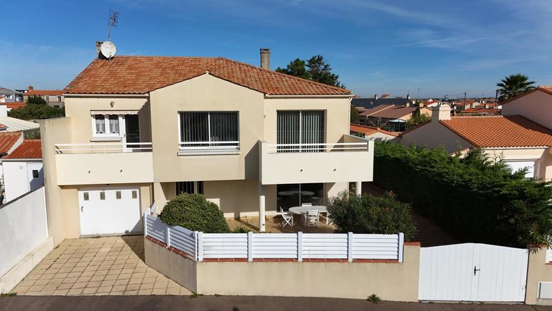 Villa - 190 m² - 7 pièces