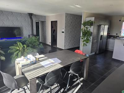 Maison - 108 m² - 4 pièces