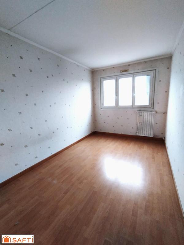 Appartement - 101 m² - 5 pièces