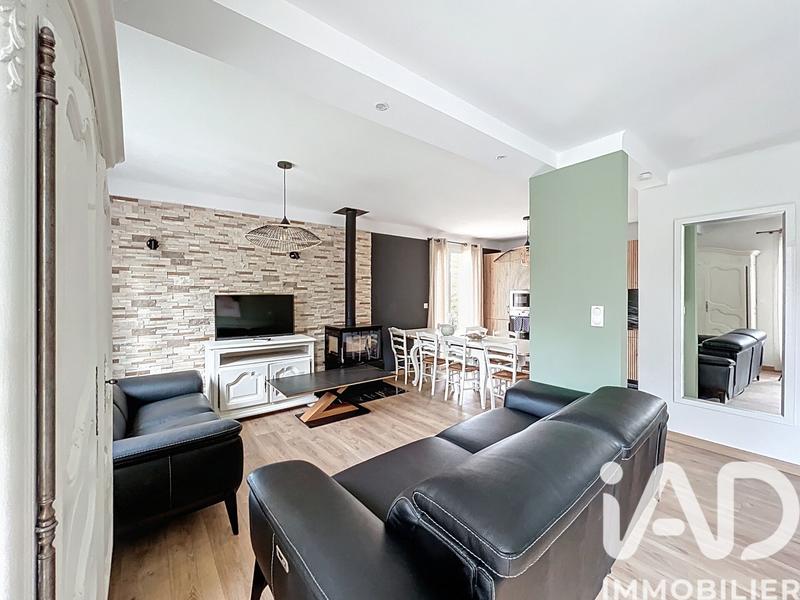 Maison - 121 m² - 5 pièces