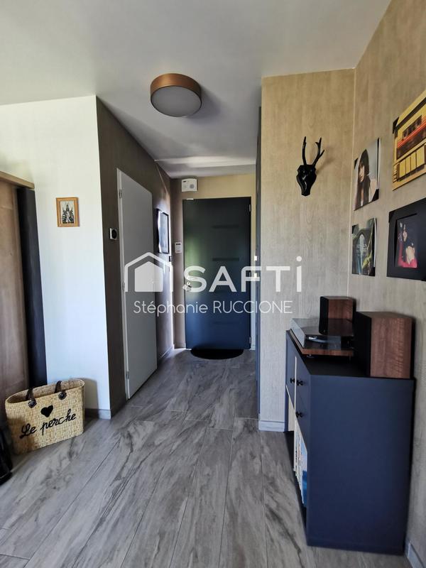 Maison - 94 m² - 3 pièces