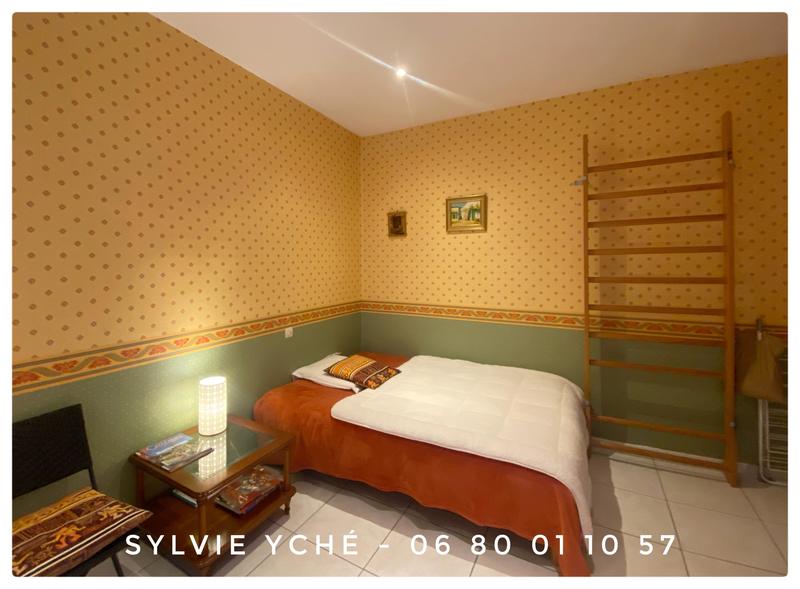 Maison de ville - 160 m² - 6 pièces