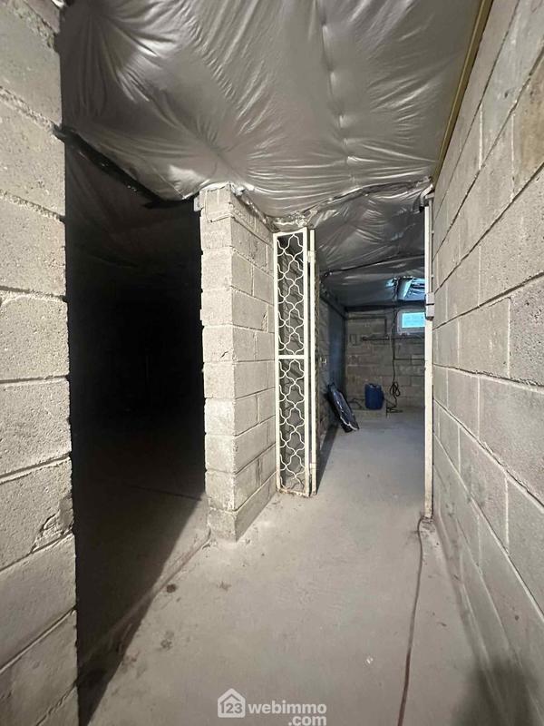 Maison - 140 m² - 8 pièces