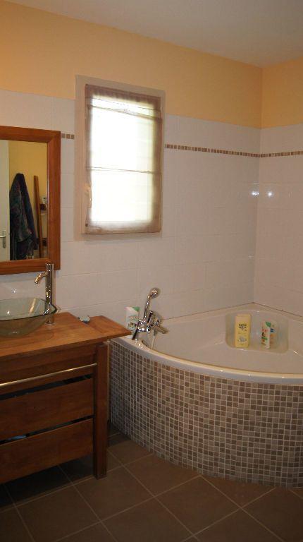 Maison - 148 m² - 5 pièces