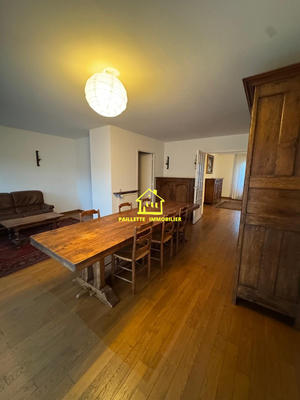 Appartement - 134 m² - 5 pièces