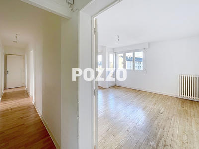 Appartement - 87 m² - 5 pièces