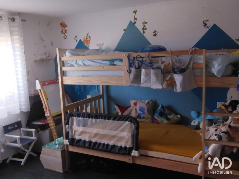 Maison - 99 m² - 4 pièces