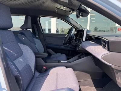 Renault R 4 E-Tech électrique techno 150 ch autonomie confort