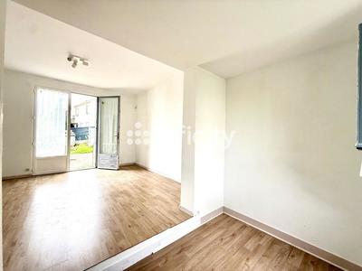 Pavillon - 194 m² - 8 pièces