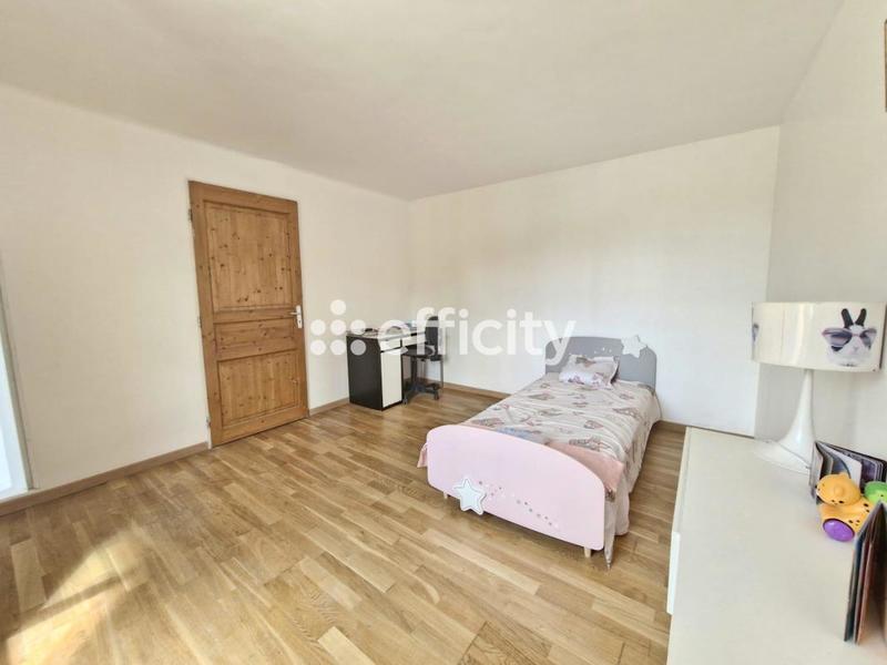 Maison - 120 m² - 3 pièces