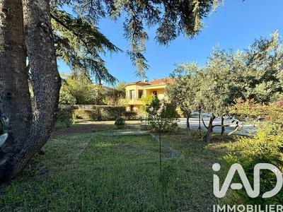 Maison - 126 m² - 7 pièces