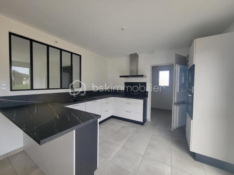 Maison - 101 m² - 4 pièces