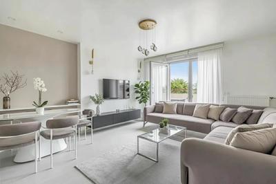 Appartement - 89 m² - 5 pièces