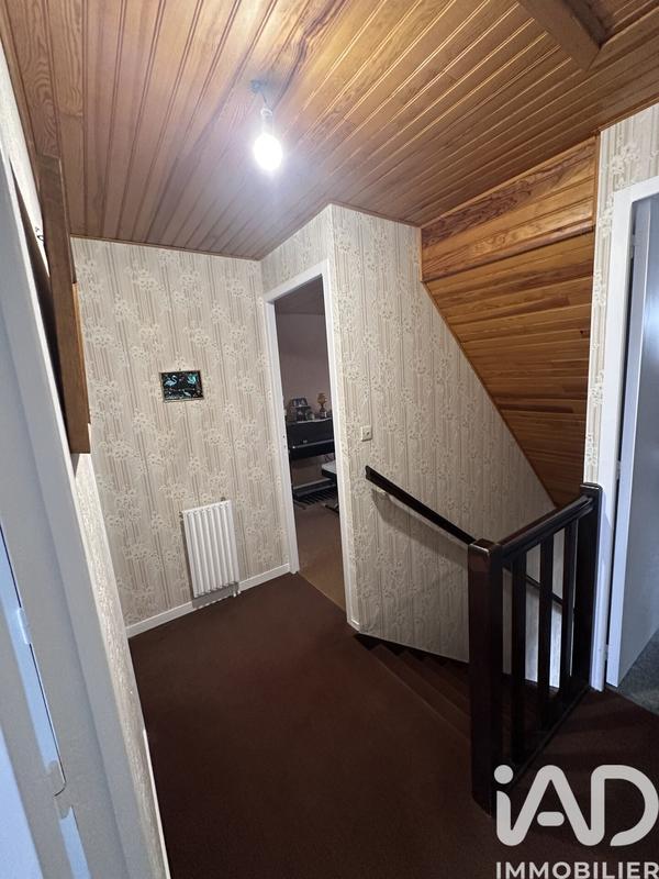 Maison - 98 m² - 5 pièces