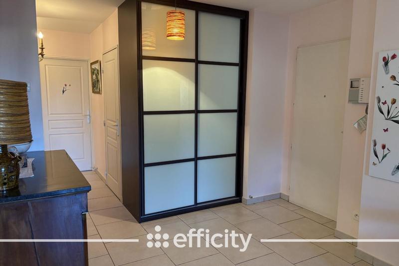 Appartement - 120 m² - 4 pièces