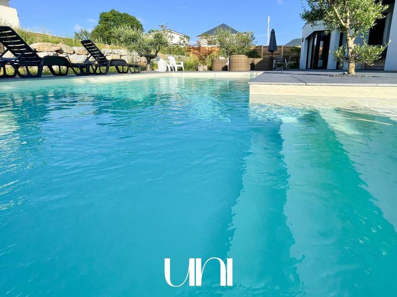 Maison - 185 m² - 6 pièces