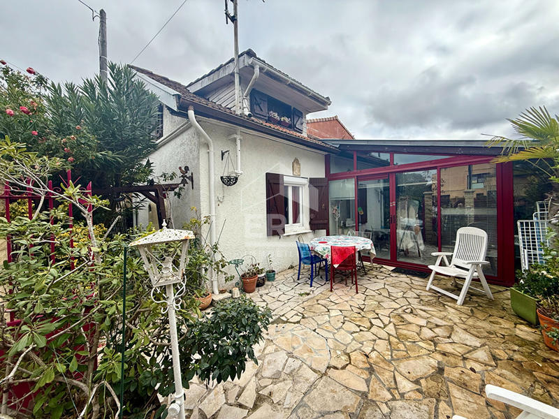 Maison - 79 m² - 3 pièces