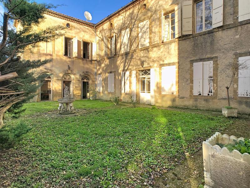 Immeuble - 600 m² - 16 pièces