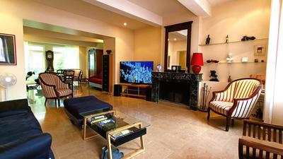 Maison - 311 m² - 7 pièces