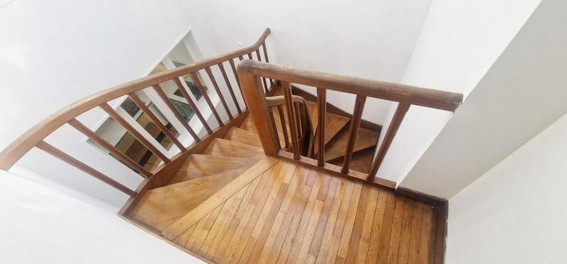 Immeuble - 94 m² - 4 pièces