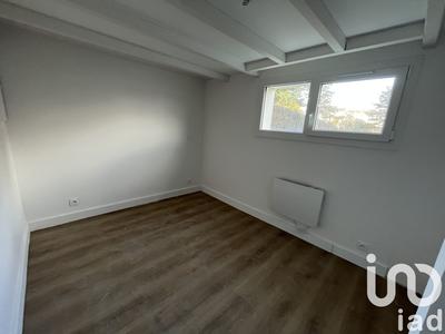 Appartement - 77 m² - 5 pièces
