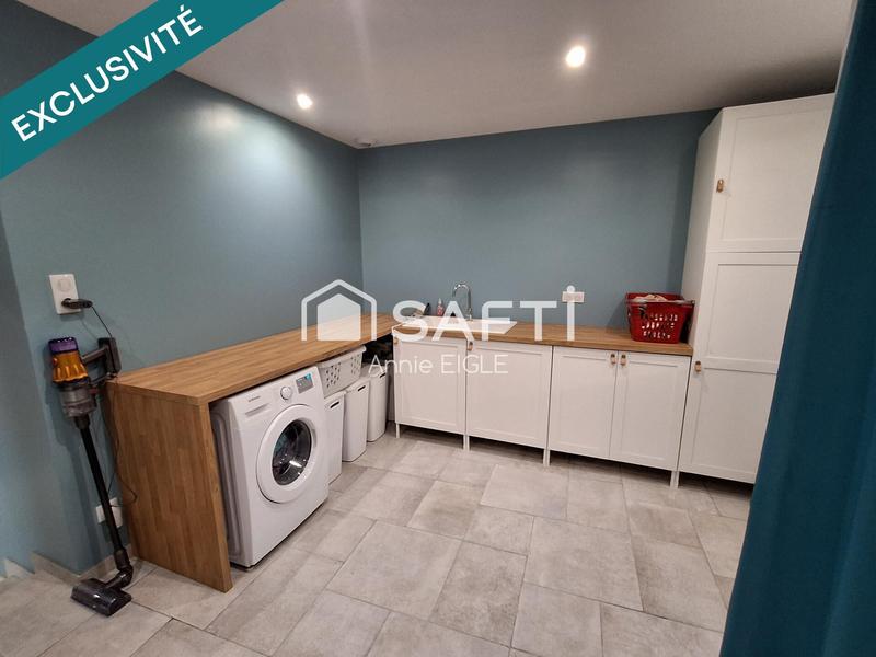 Maison - 203 m² - 6 pièces