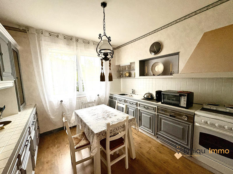 Maison - 136 m² - 4 pièces