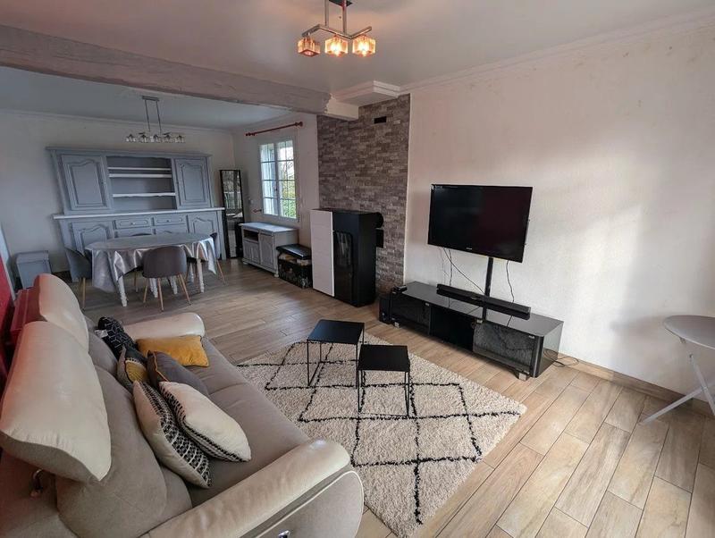 Maison - 121 m² - 6 pièces