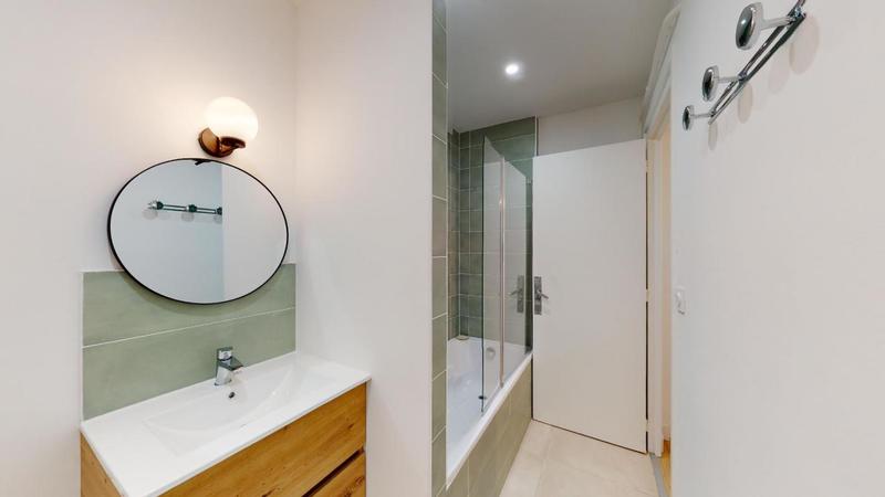 Appartement - 93 m² - 5 pièces