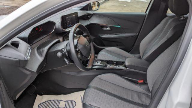 Peugeot 208 PureTech 100 s&amp;S Eat8 Allure Pack