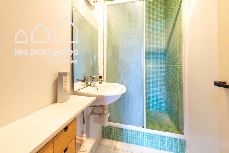 Appartement - 92 m² - 5 pièces