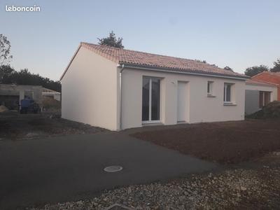Maison - 55 m² - 3 pièces