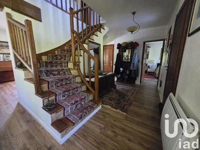 Maison - 166 m² - 7 pièces