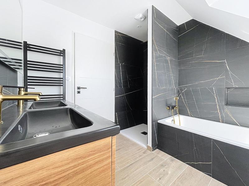 Maison - 132 m² - 5 pièces