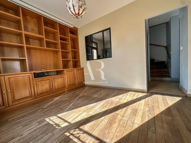 Maison - 95 m² - 3 pièces