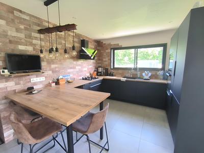 Maison contemporaine - 144 m² - 5 pièces