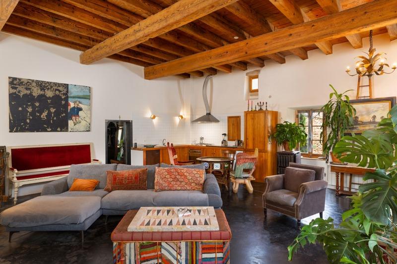 Maison - 180 m² - 7 pièces