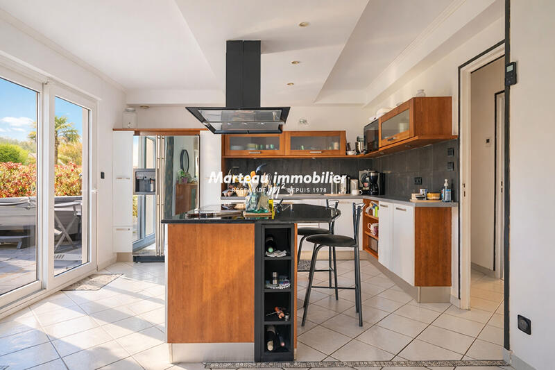 Maison - 136 m² - 6 pièces